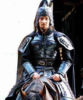 秦末的蒙恬,最好的选择是拥立扶苏,自立门户,还是自刎明志?