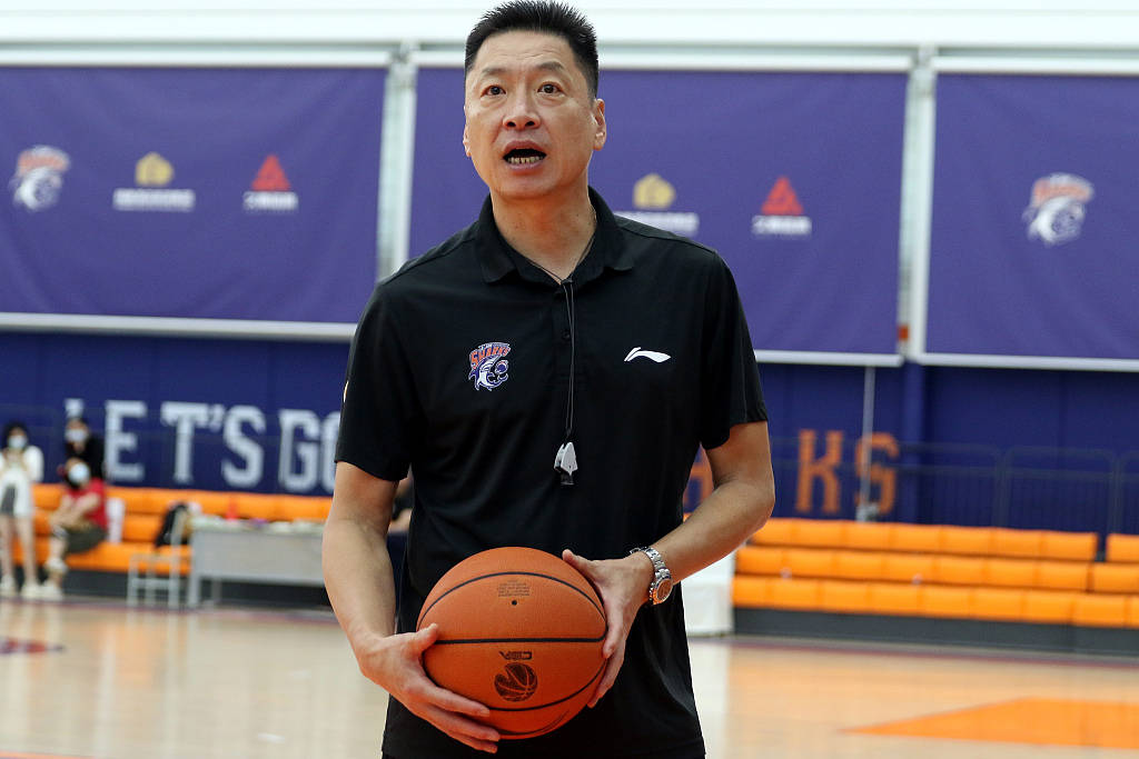 cba教练大洗牌!李春江加盟山西,辅助少帅,巩晓彬重回山东男篮