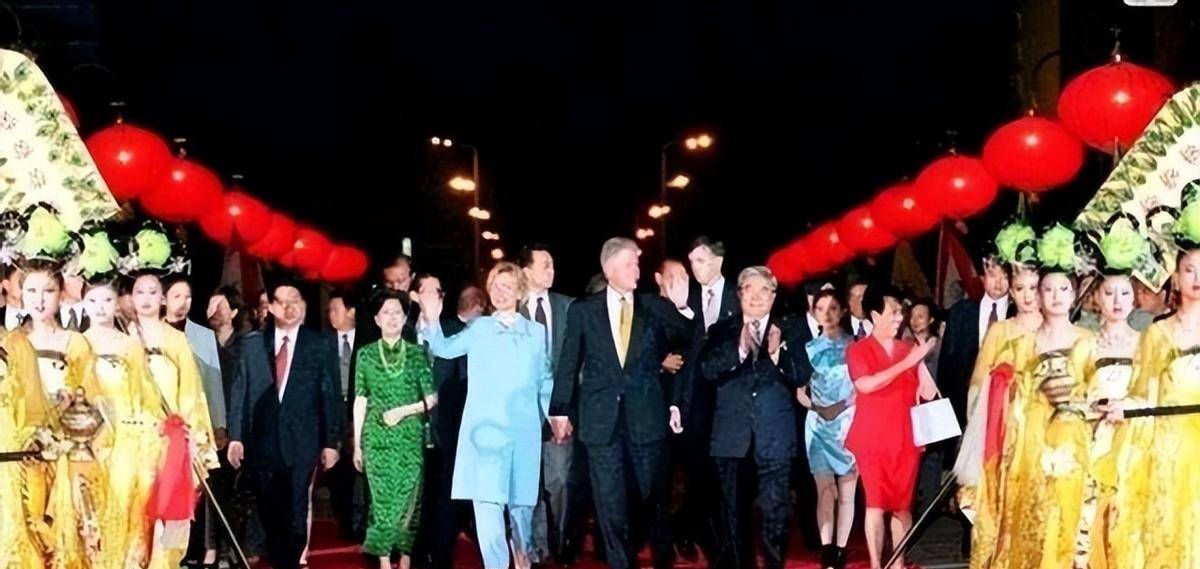 98年克林顿访华,中国女保镖李克男,曾保护过总统