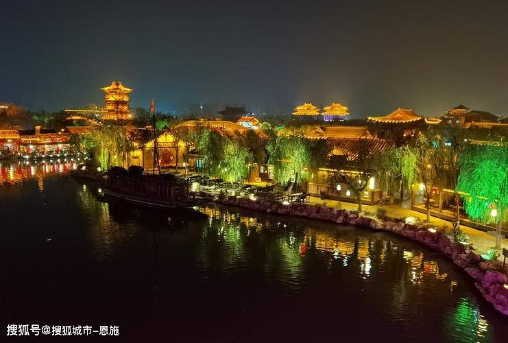 河南开封旅游攻略两日游,行程路线,必去景点,特色美食全攻略!