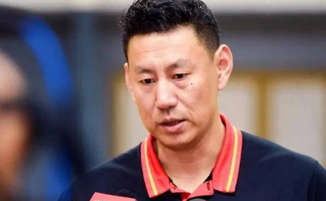 八一五虎辉煌cba往事,李楠遭禁赛,王治郅,刘玉栋近况揭秘