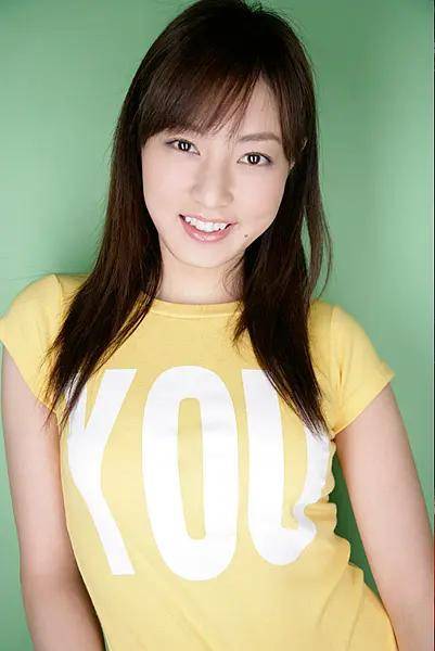 如何看待池田夏希的完美身材?