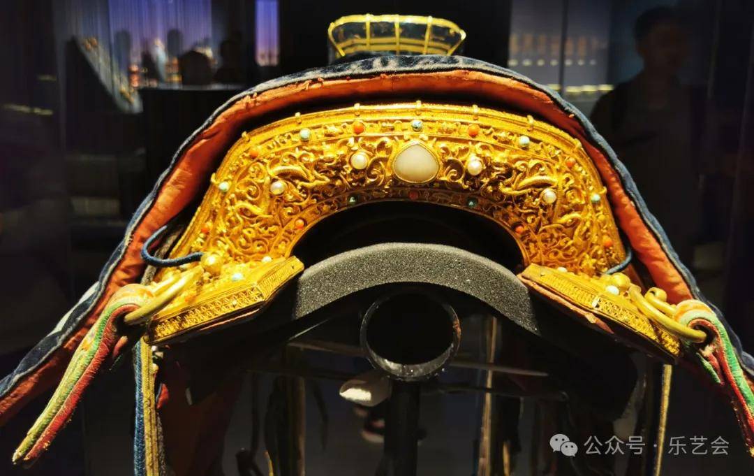 畅行天下(王晖)专栏:《对布达拉宫珍贵马鞍的一点解读》