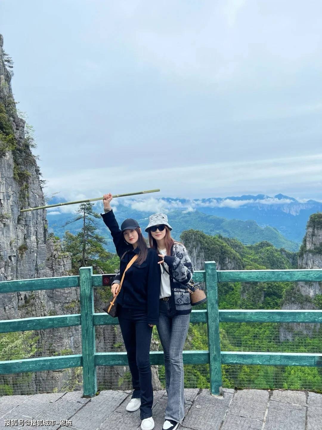 带老婆去恩施蜜月游报名7日游纯玩团的价格表大致多少!