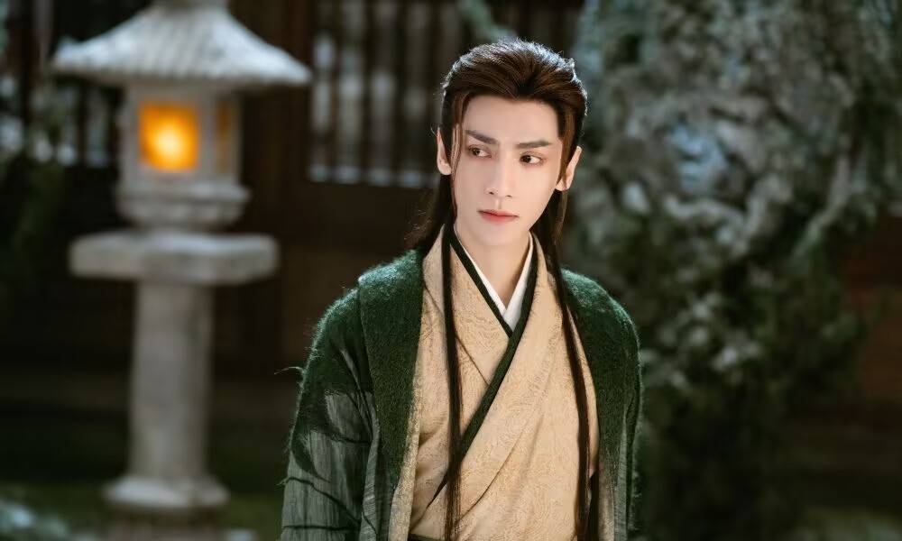 《以身饲龙》:罗云熙,赵露思首搭古装,卢昱晓,权沛伦加盟