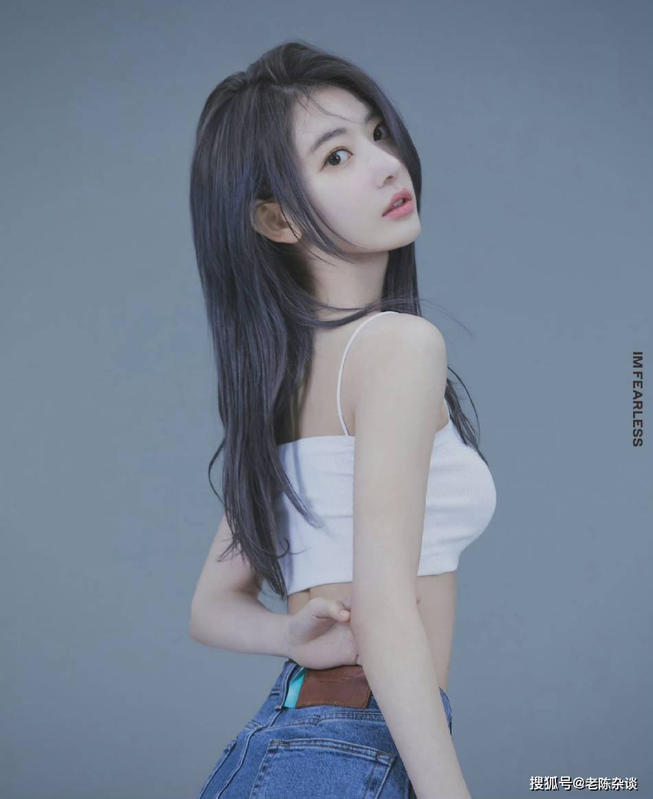 真乃极品!宫胁咲良,这身材究竟谁顶得住嘛!