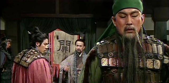 水淹七军于禁投降后,关羽想要得到最好的结果,应该怎么做才对?