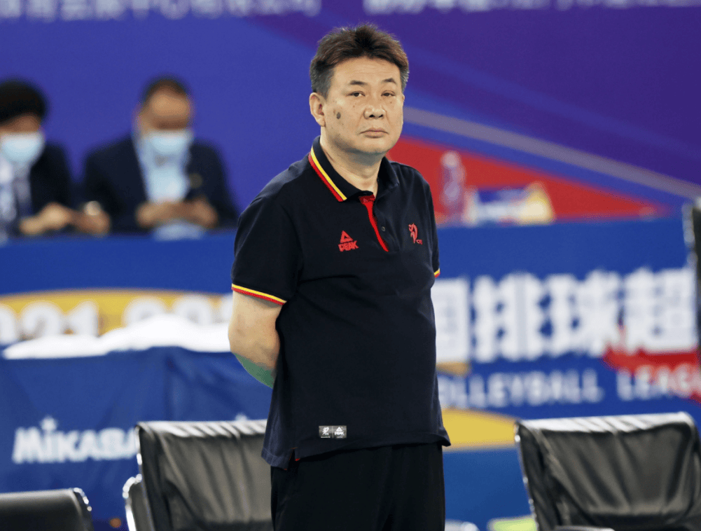 盘点!蔡斌下课后,中国女排新帅人选浮现,3大年轻教练有望接班
