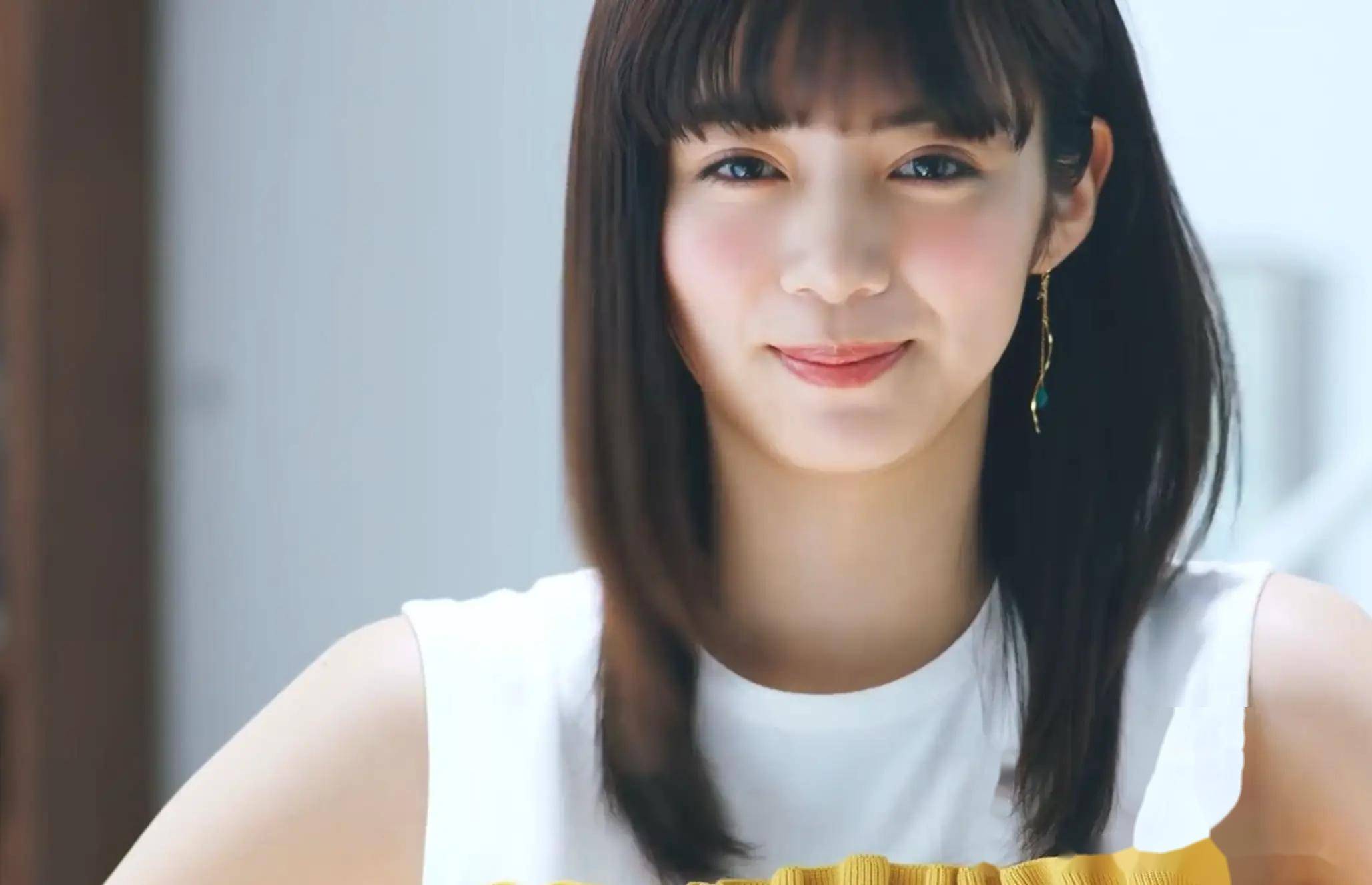 池田依来沙的写真曝光,这身材谁能hold住?