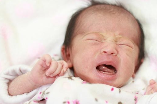你知道婴儿的哭声包含了什么信息吗？婴儿的六种哭声有不同的含义_蓝蓝_孩子_婴儿