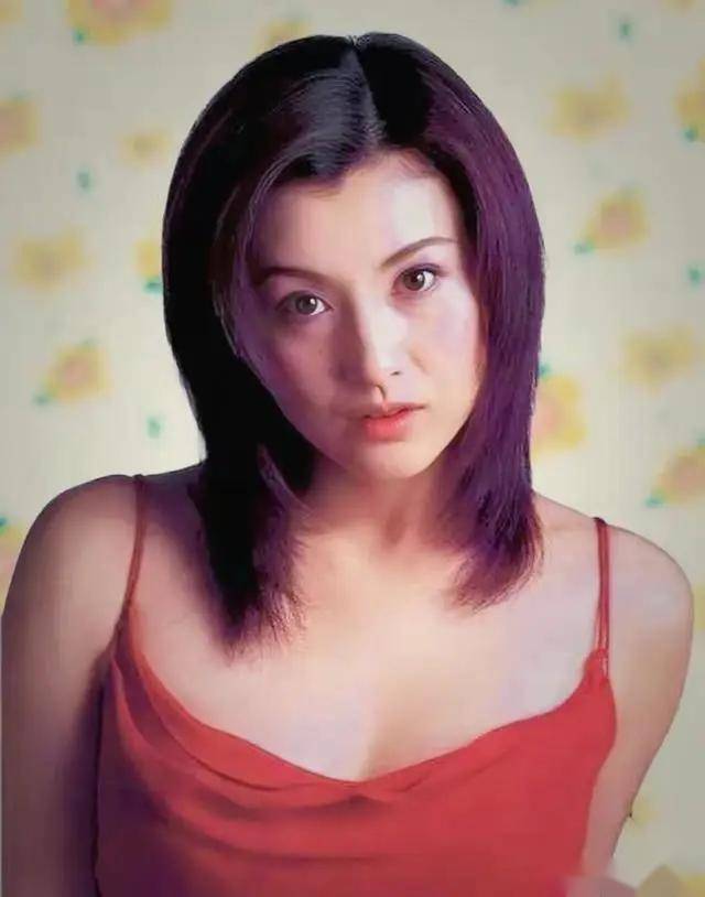 张柏芝的性感写真让人心动不已,女神范儿无人能敌!_美貌_身材_魅力
