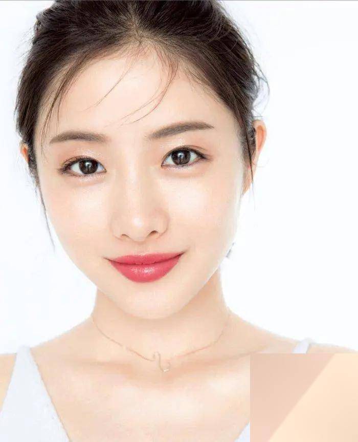 石原里美写真赏:让你惊叹于她的美丽无法抗拒!