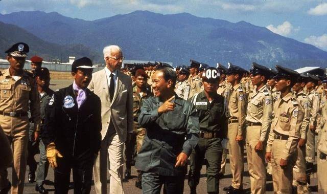 本人没参加过战争,但从越南战争中,才真正体会到什么是真正的现代化