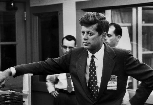 美国总统最大的问题,大概就是情色绯闻