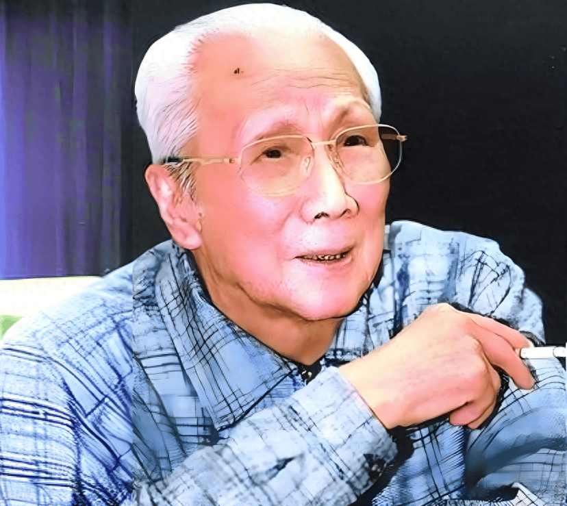 国宝级中医大师关幼波活到92岁,自创的"床上八段锦",人人可学