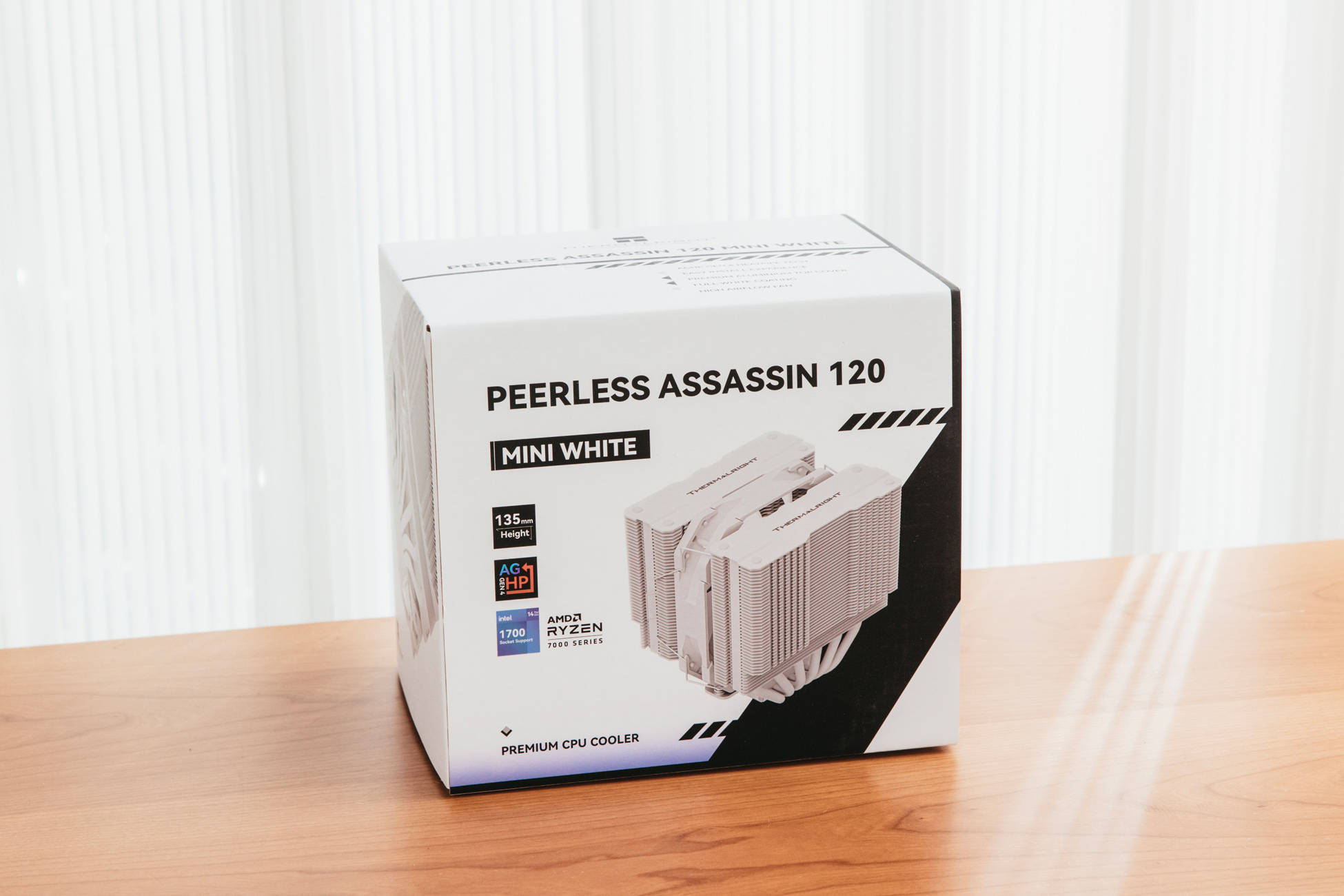 无光质感铝坨坨,abostudio container l  rog小吹雪s装机体验