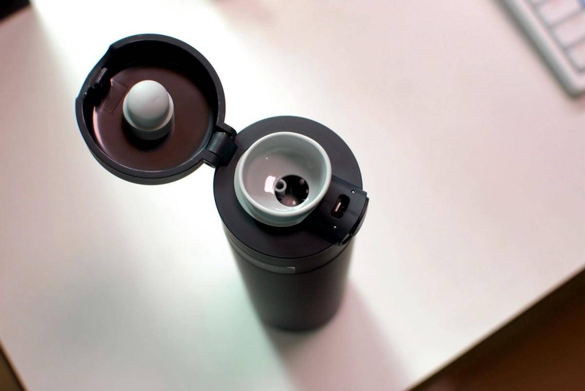 米家弹盖保温杯:一键操作,优雅随行,温暖每一刻