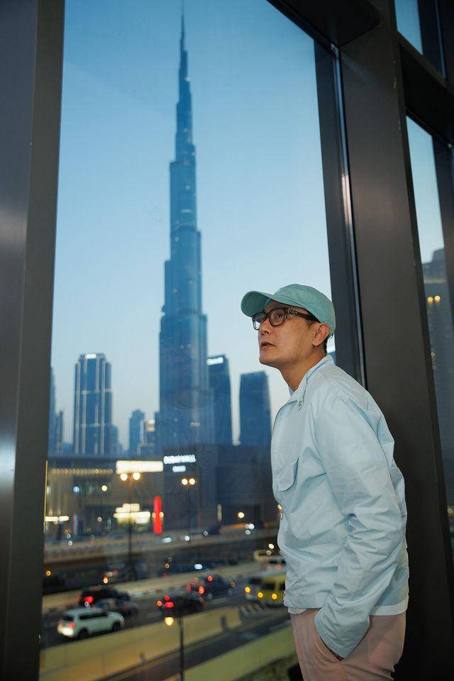 此外,张信哲还在「2024影视音乐盛典大赏」上,以当年为动画《宝莲灯》