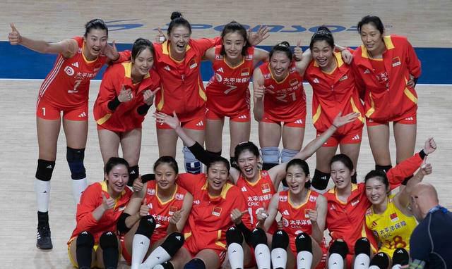 中国女排9号队员照片图片