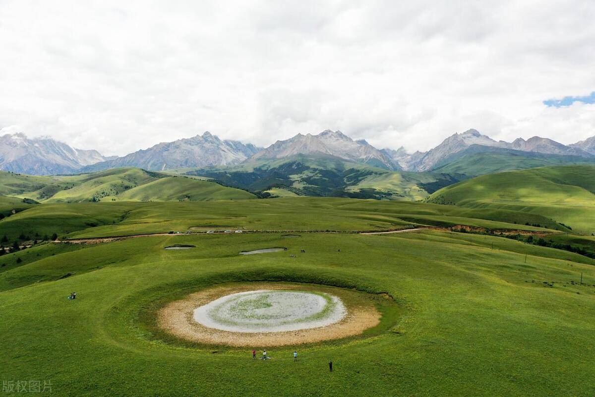 原创            七八月的川西有多惊艳，好风景根本看不完，这些地方别错过-7月川西旅游攻略