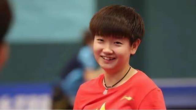 中国乒乓球圈的"双姝之争":王曼昱与陈梦的奥运选拔赛