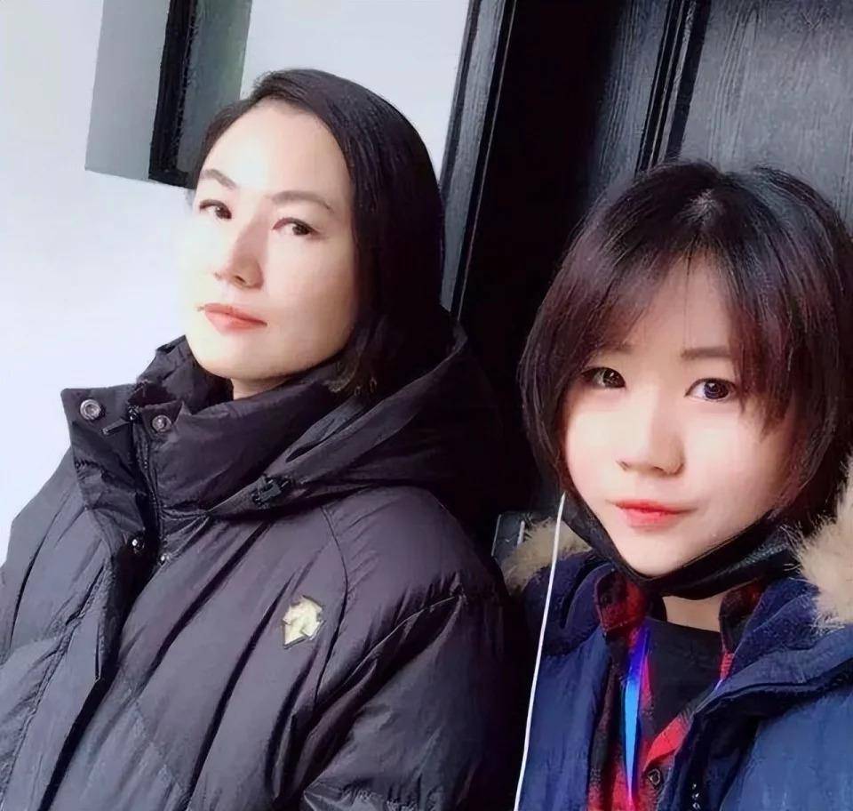 当时高原曾因介入王菲的婚姻闹得轰轰烈烈," 天后 " 还曾写下歌曲