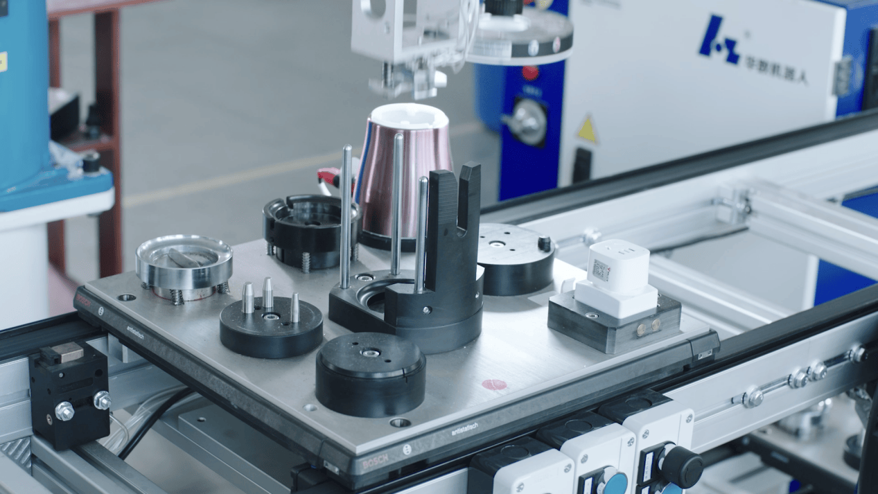 数智化浪潮下的小熊电器:造高质量产品,全局提效率