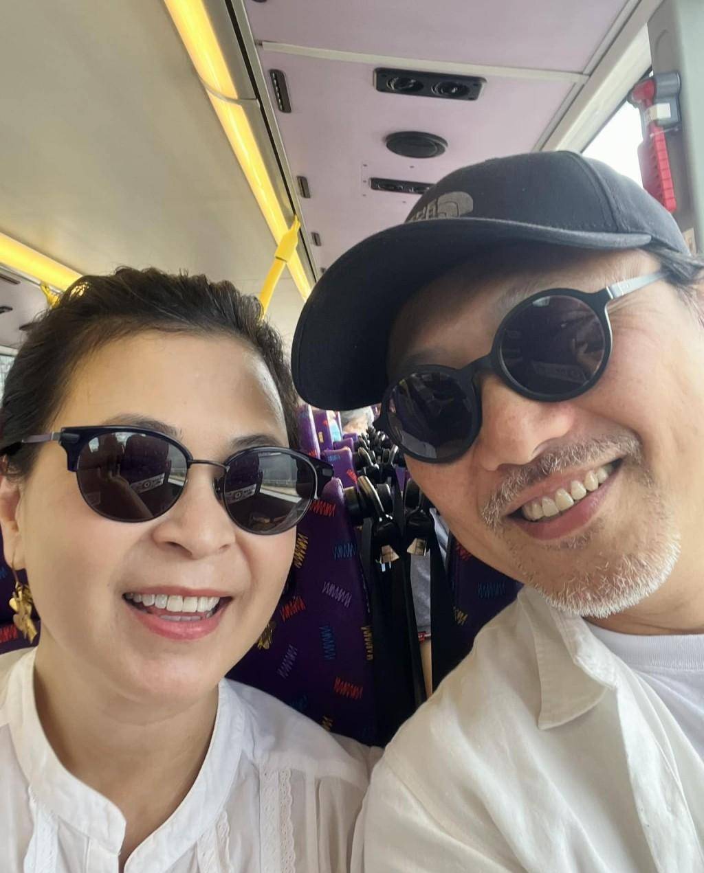 苏玉华庆祝结婚4周年!罕晒夫妻蜜照,恋爱20年因太懒拖延领证