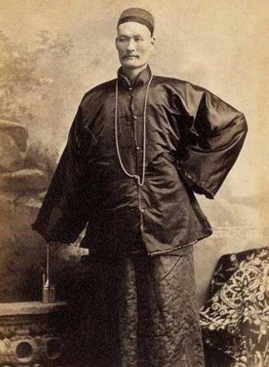 清朝第一巨人詹世钗,身高3.19米,娶英国人为妻,子女现状如何?