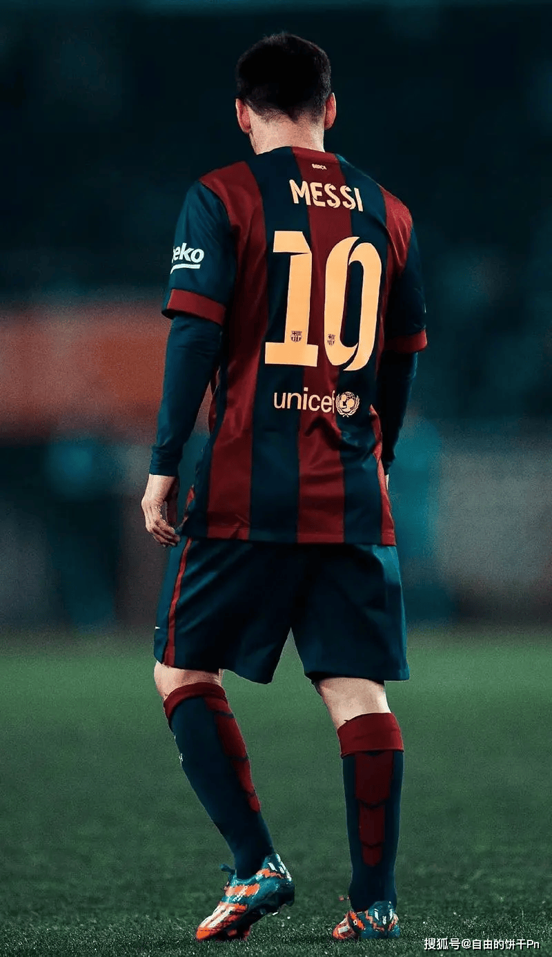 拉明·亚马尔:梦想比肩梅西,渴望披上巴塞罗那"10号"战袍