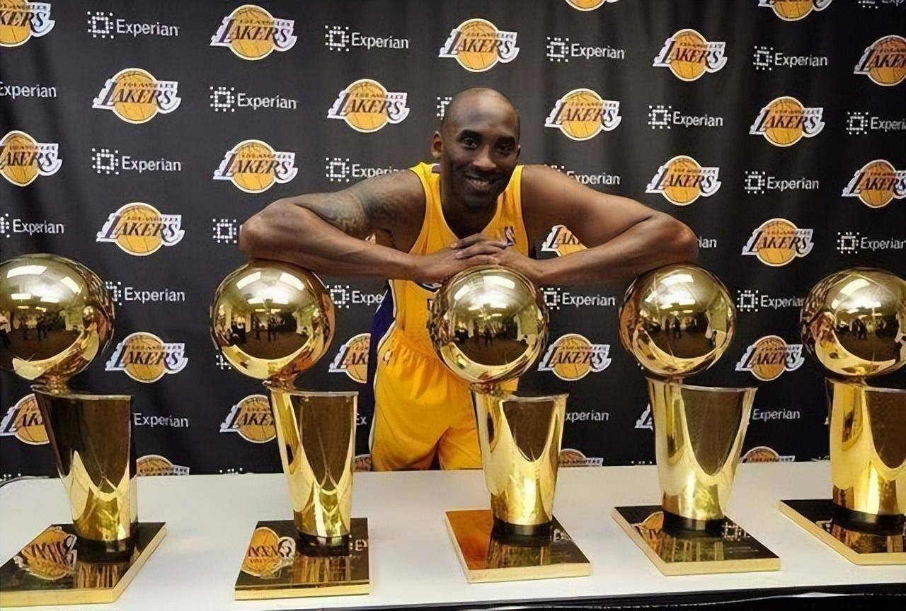 历史上获 得冠军最 多的球员相关图片2