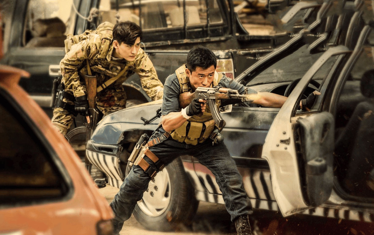 《战狼2》:热血燃魂,捍卫正义的英雄赞歌