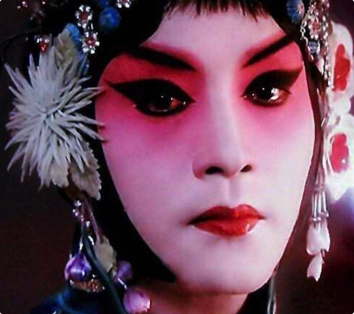 男扮女装,果然,男的只要美起来就没女人什么事了_观众_张卫健_张国荣