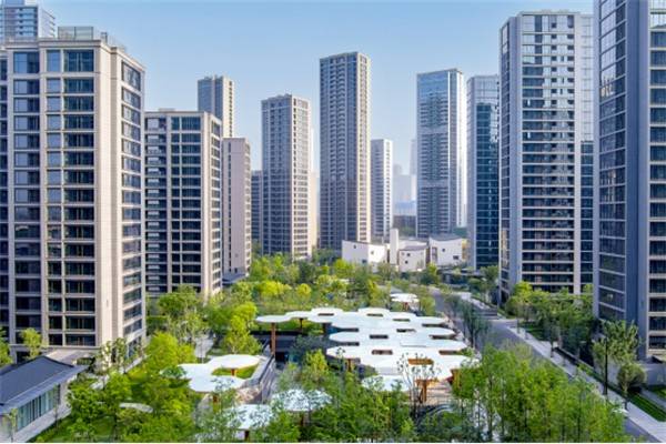 (杭州亚运村运动员1村)6月13日,杭州绿城桂冠东方城全盘交付启动