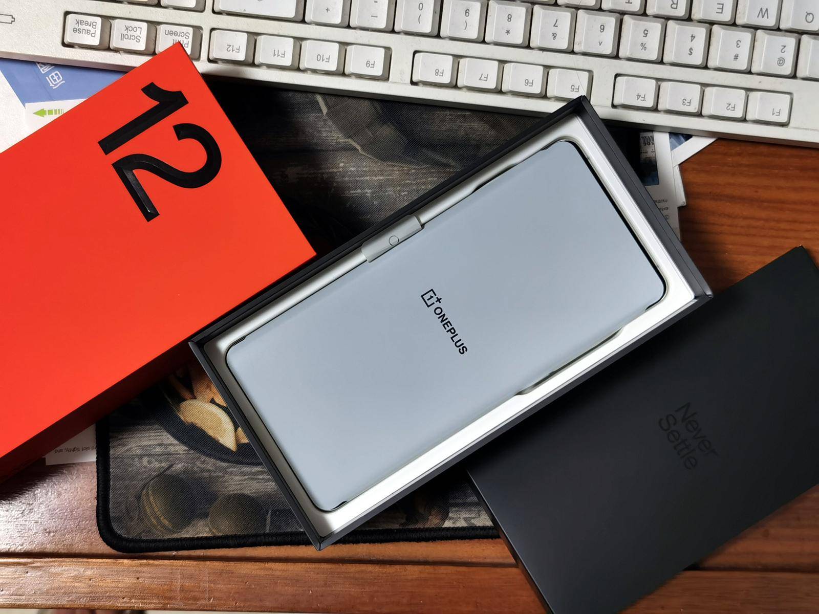 一加12顶配版收到了，开箱验货晒一晒！