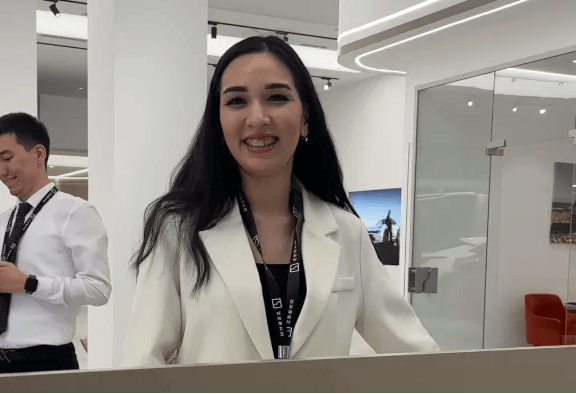 哈萨克斯坦人偏爱中国车-哈萨克斯坦的女生