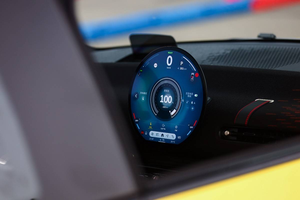 全新电动MINI Cooper上市, “都市卡丁车” 经典之上更好玩_搜狐汽车_搜狐网