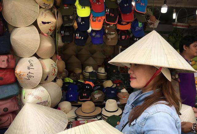 越南女头顶的斗笠,为何能成为世界非物质文化遗产?