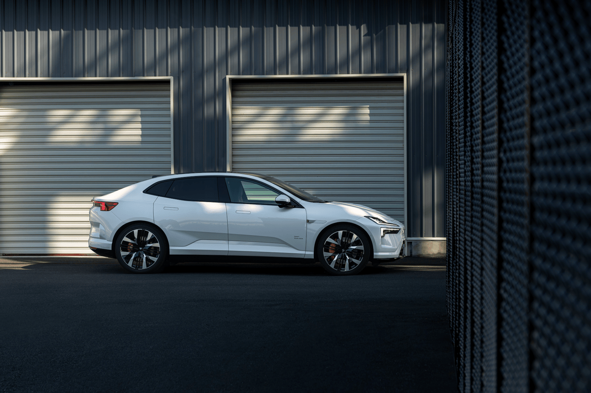 Polestar极星4：高性能纯电动SUV的全面突破_搜狐汽车_搜狐网