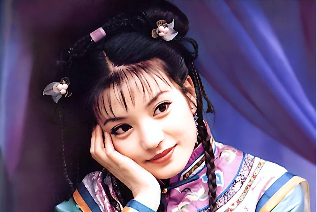 赵薇母亲魏启颖:儿媳妇卷走5.2亿,女儿彻底封杀,丈夫也去世