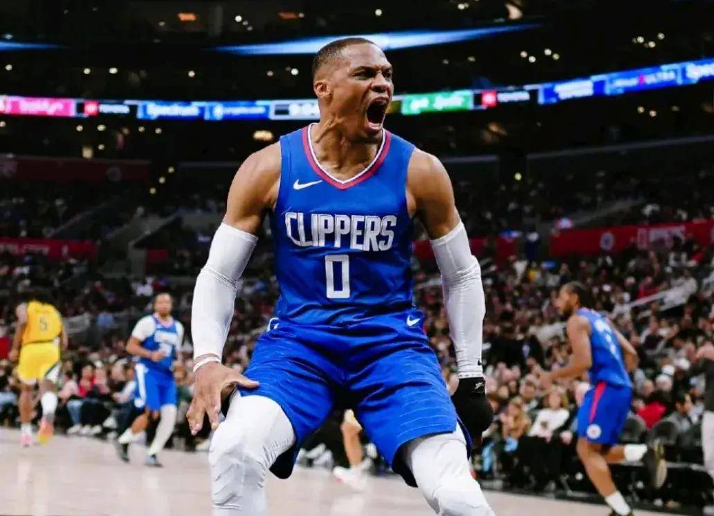 从nba窥探人性:36岁威少底薪被弃,39岁保罗千万仍尊!