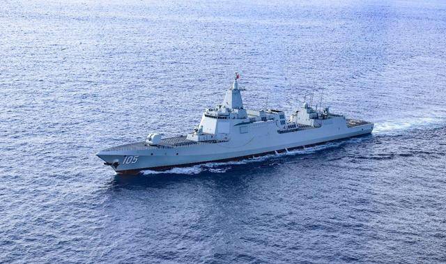 看"万吨大驱"练兵现场_南海舰队_海军_驱逐舰支队