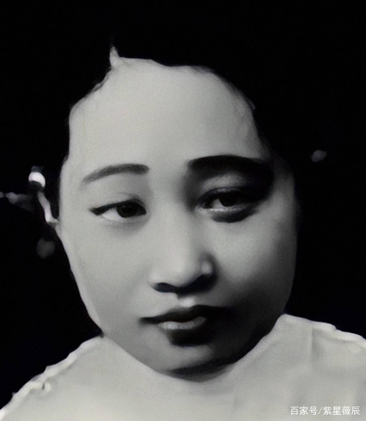 蒋介石告诉三妻陈洁如:一辈子只爱她一个人,宋美龄却把她当小三