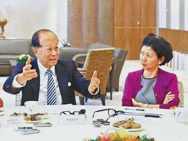 李嘉诚家族办公室,来了