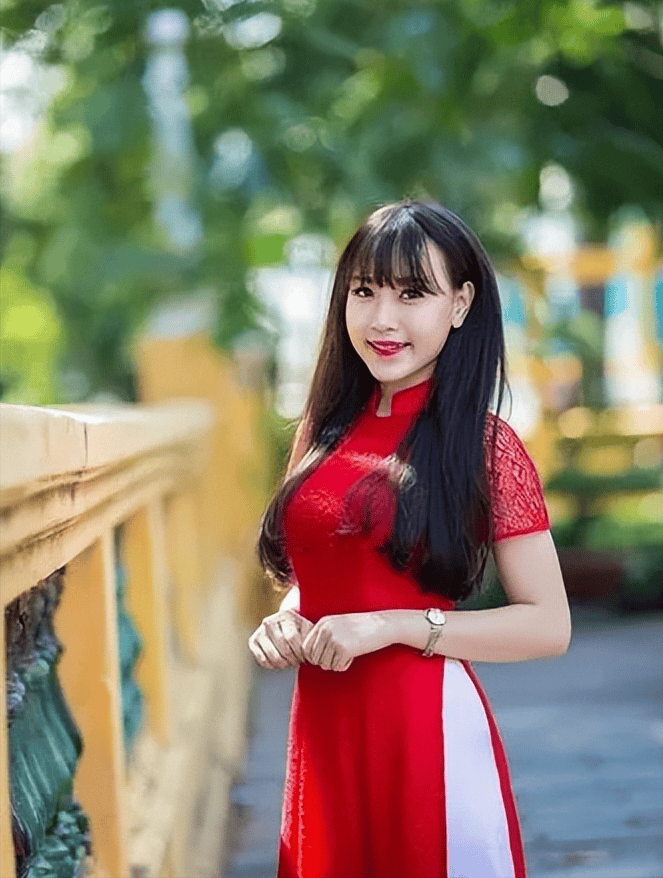 越南姑娘远嫁中国,新婚夜向丈夫提出一个要求,小伙:我做不到