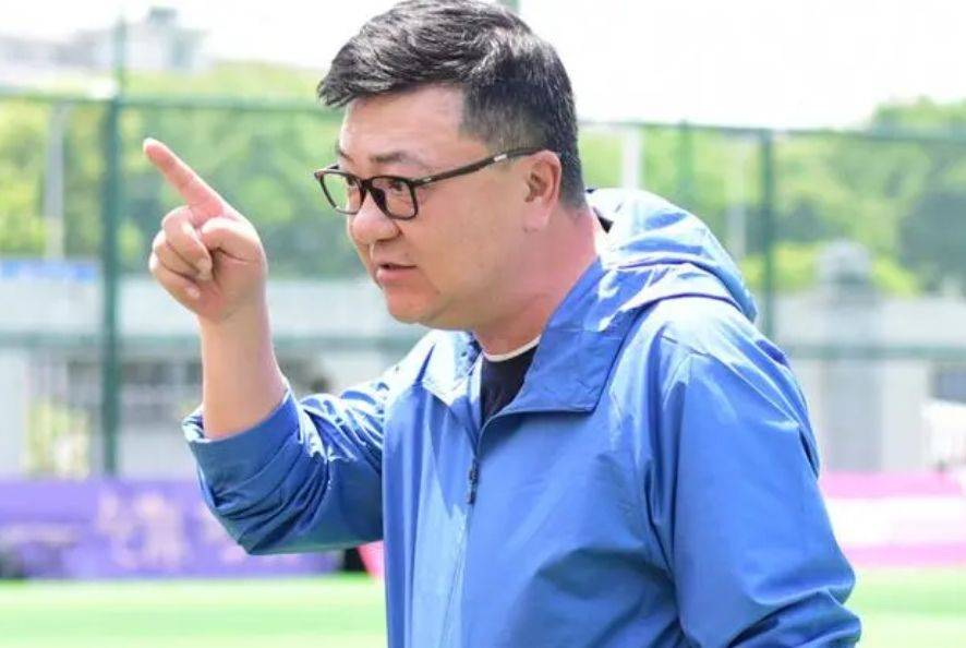 风评全变了!董路被网友奉为国足青训教父,头号爱将率队虐韩国队