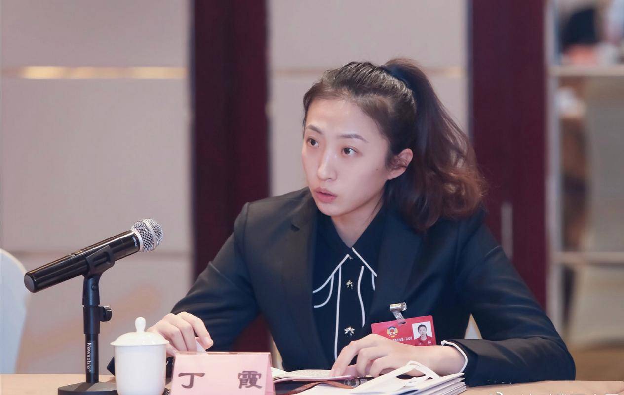 尘埃落定,女排丁霞告别奥运悬念揭晓_名单_朱婷_蔡斌