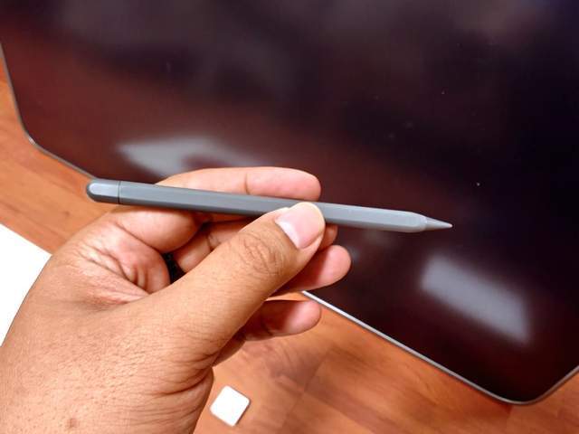 Nboard液晶黑板39英寸:窄边框设计,无尘无墨,健康书写新体验