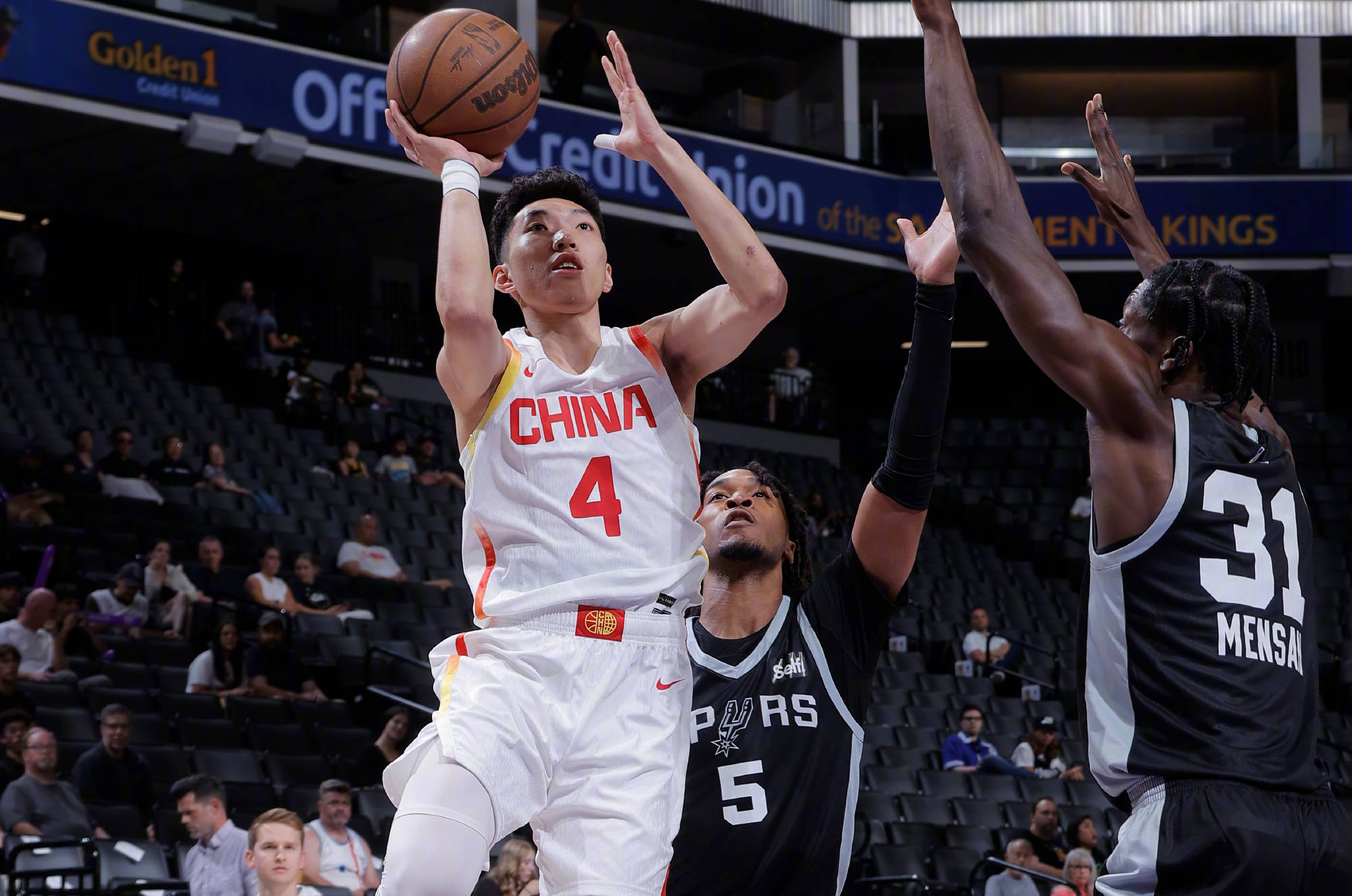 打爆崔永熙!中国男篮后卫线第一人!他才是最接近nba的球员?