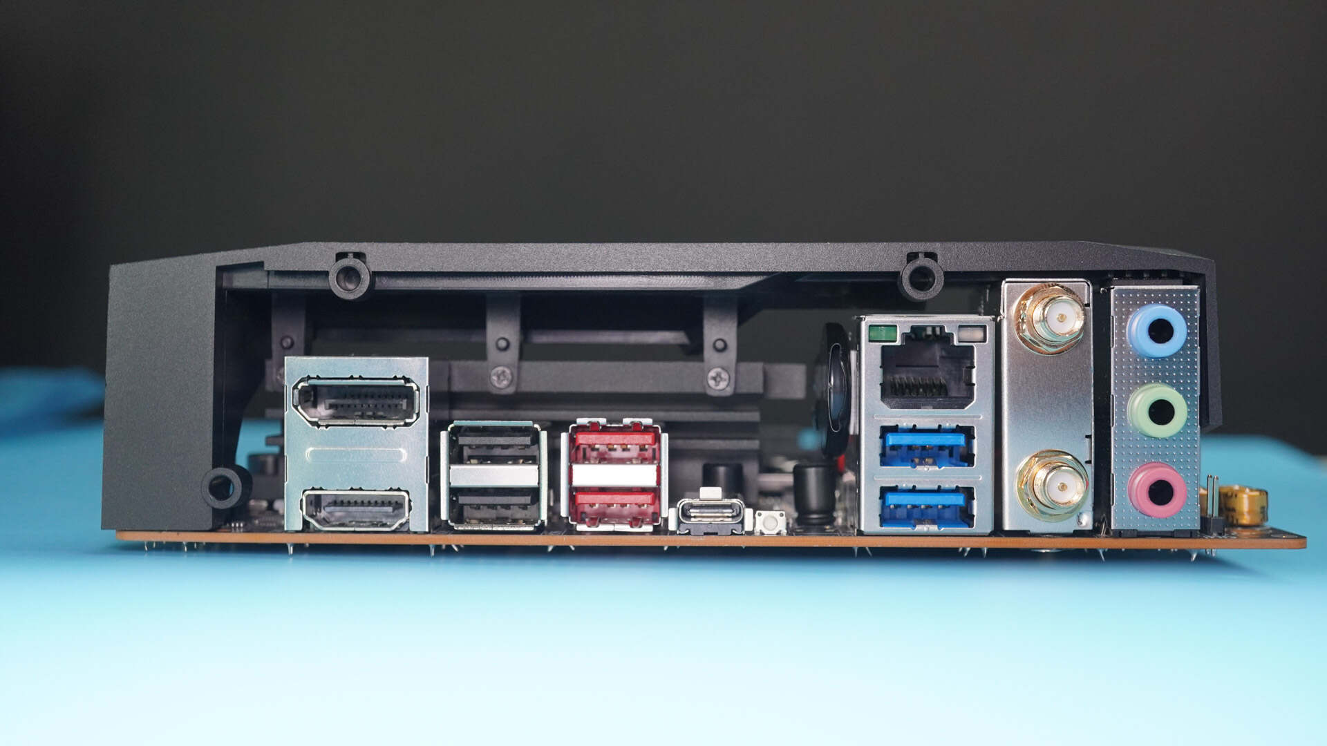 am5平台游戏主机上选 - 蓝宝石b650i主板_内存_散热器_接口